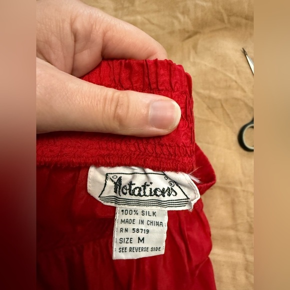 Vintage silk romantic Elegant Red Women's midi Skirt - Picture 4 of 4